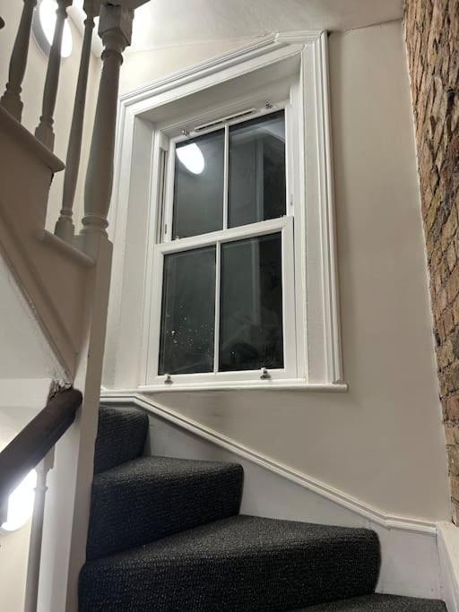 Patrick Street Townhouse Apartment Cork Bagian luar foto