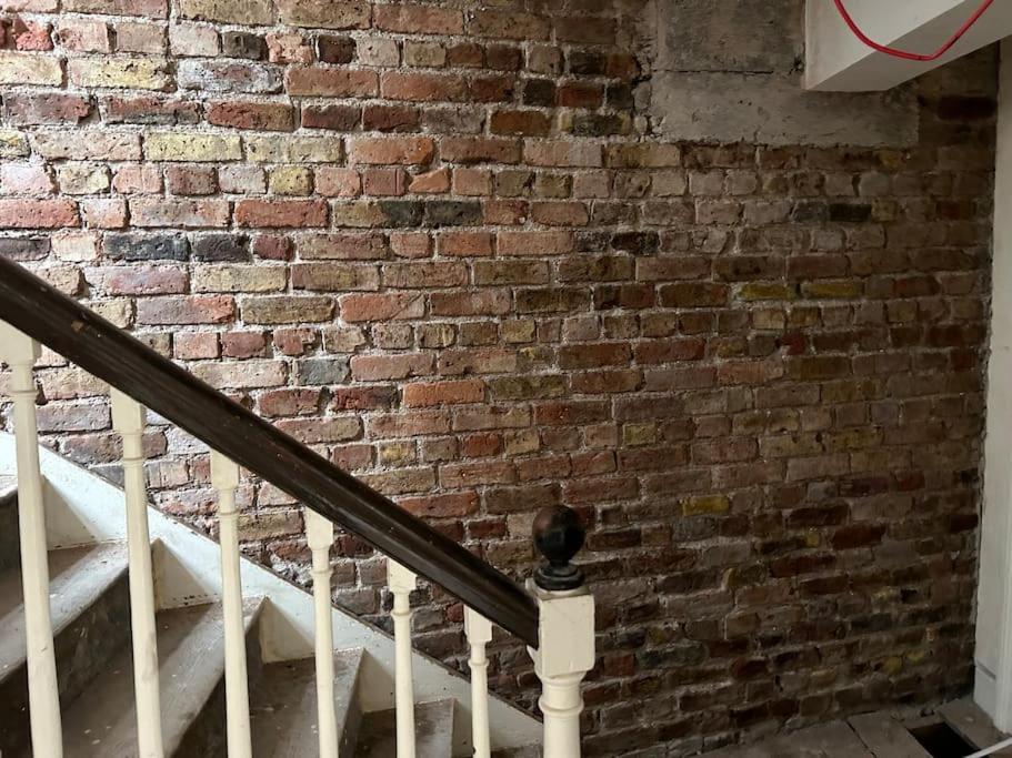 Patrick Street Townhouse Apartment Cork Bagian luar foto